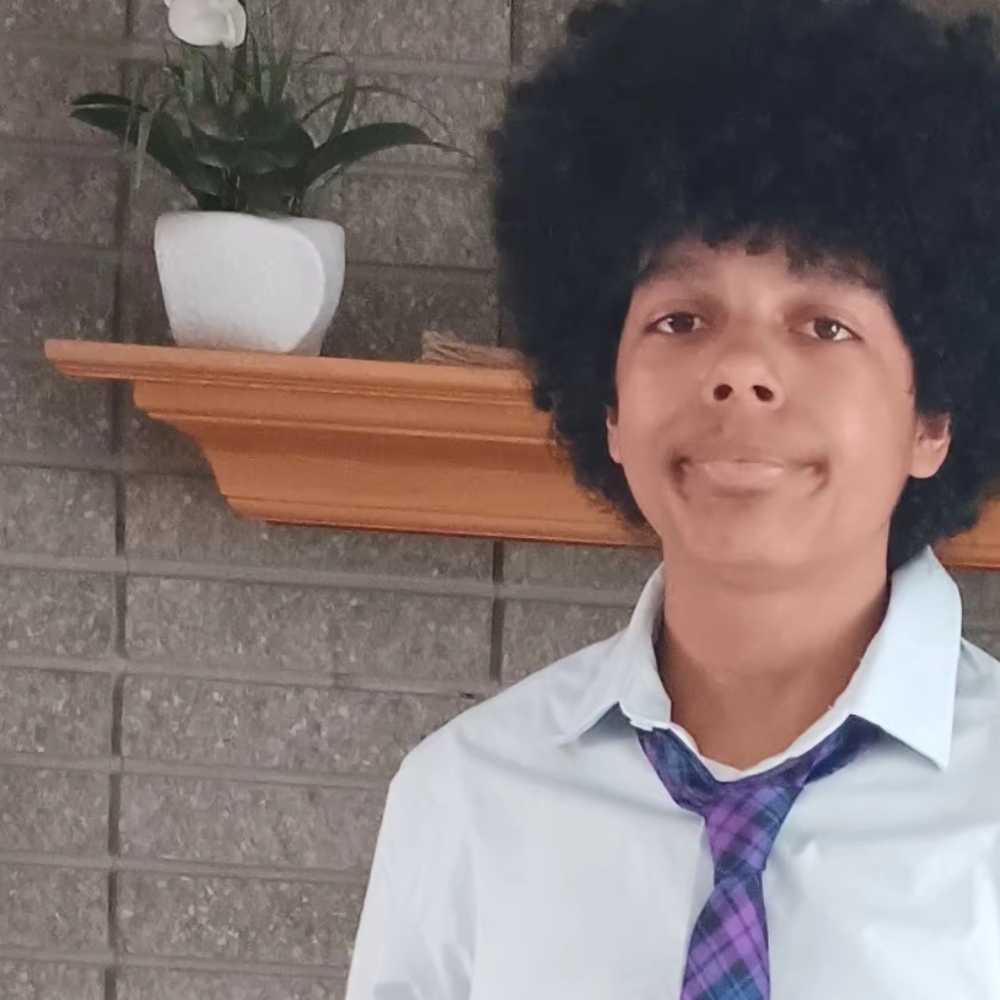 Meet your Posher, Xavier